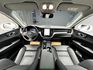 🔥2022式 VOLVO XC60 B4 Momentum Plus 輕油電/HK音響/環景/新車保固🔥(114)【阿龍中古車 0968-691-205】  第4張縮圖