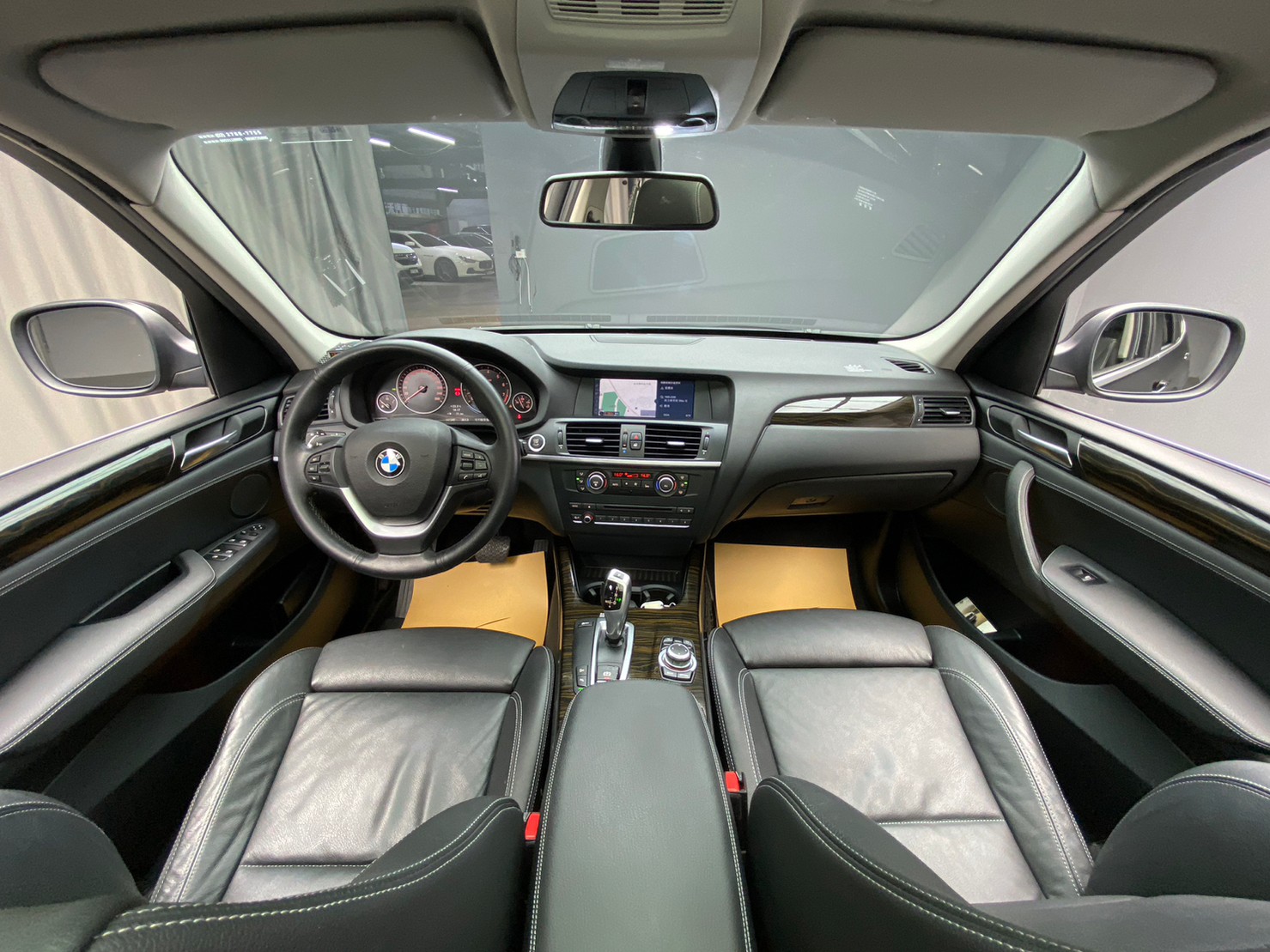 🔥2011 F25 BMW X3 xDrive28i 二代末代NA/四驅/電尾門🔥(120)【阿龍中古車 0968-691-205】  第4張相片