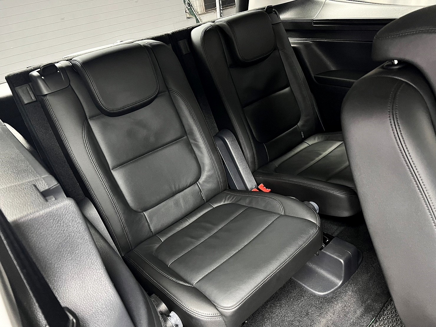 🔥2016 VW Sharan BMT Highline 七人座 雙電滑門 雪倫 雪狼 🔥(103)【阿龍中古車 0968-691-205】  第3張相片