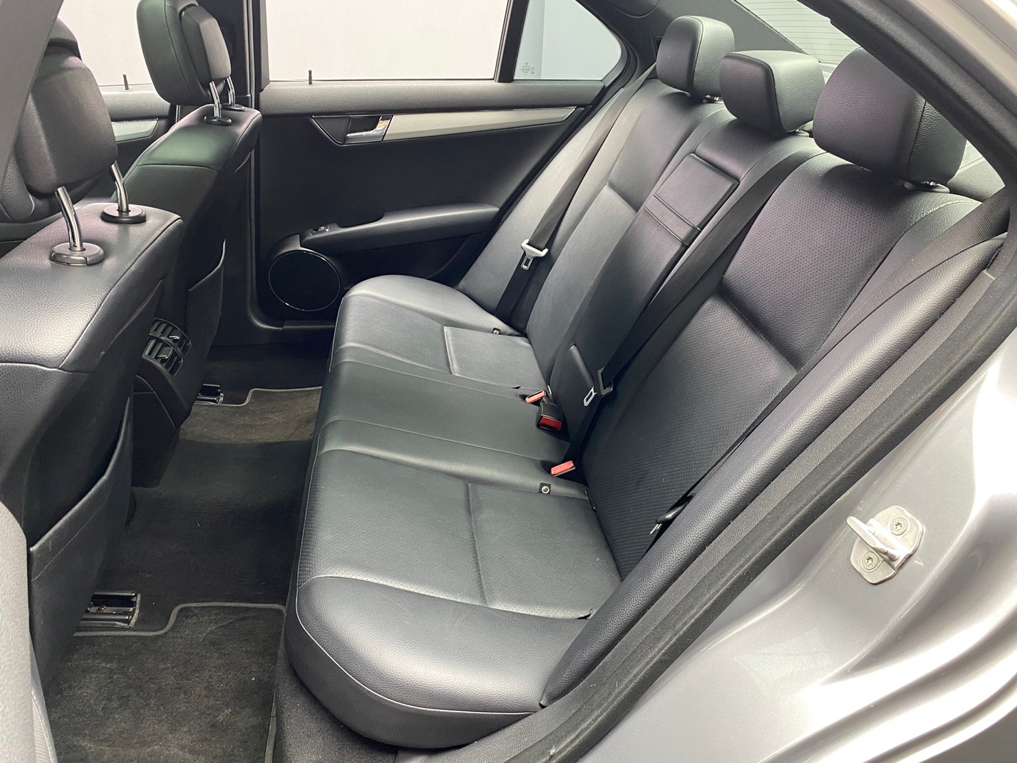 🔥2007 W204 BENZ C300 AMG V6引擎/天窗/雙電熱椅🔥(088)【阿龍中古車 0968-691-205】  第2張相片
