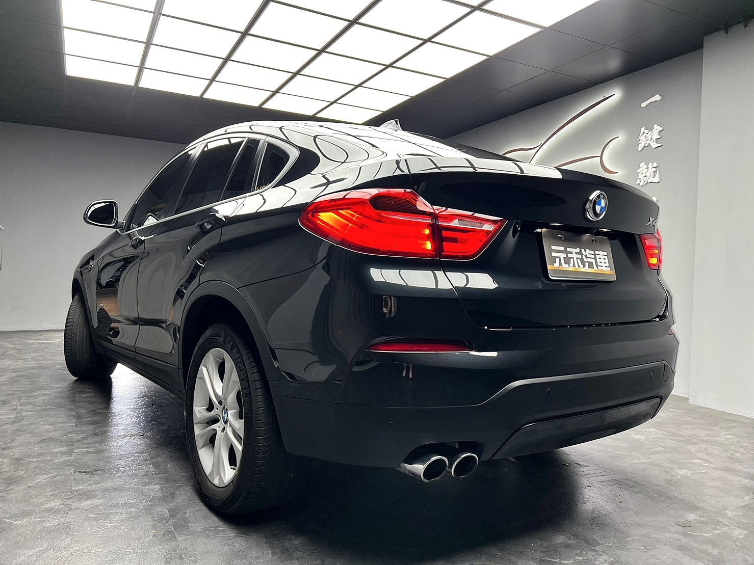 🔥2017式 BMW F26 X4 xDrive28i 四驅/環景/電尾門/M版方向盤🔥(027)【阿龍中古車 0968-691-205】  第9張相片