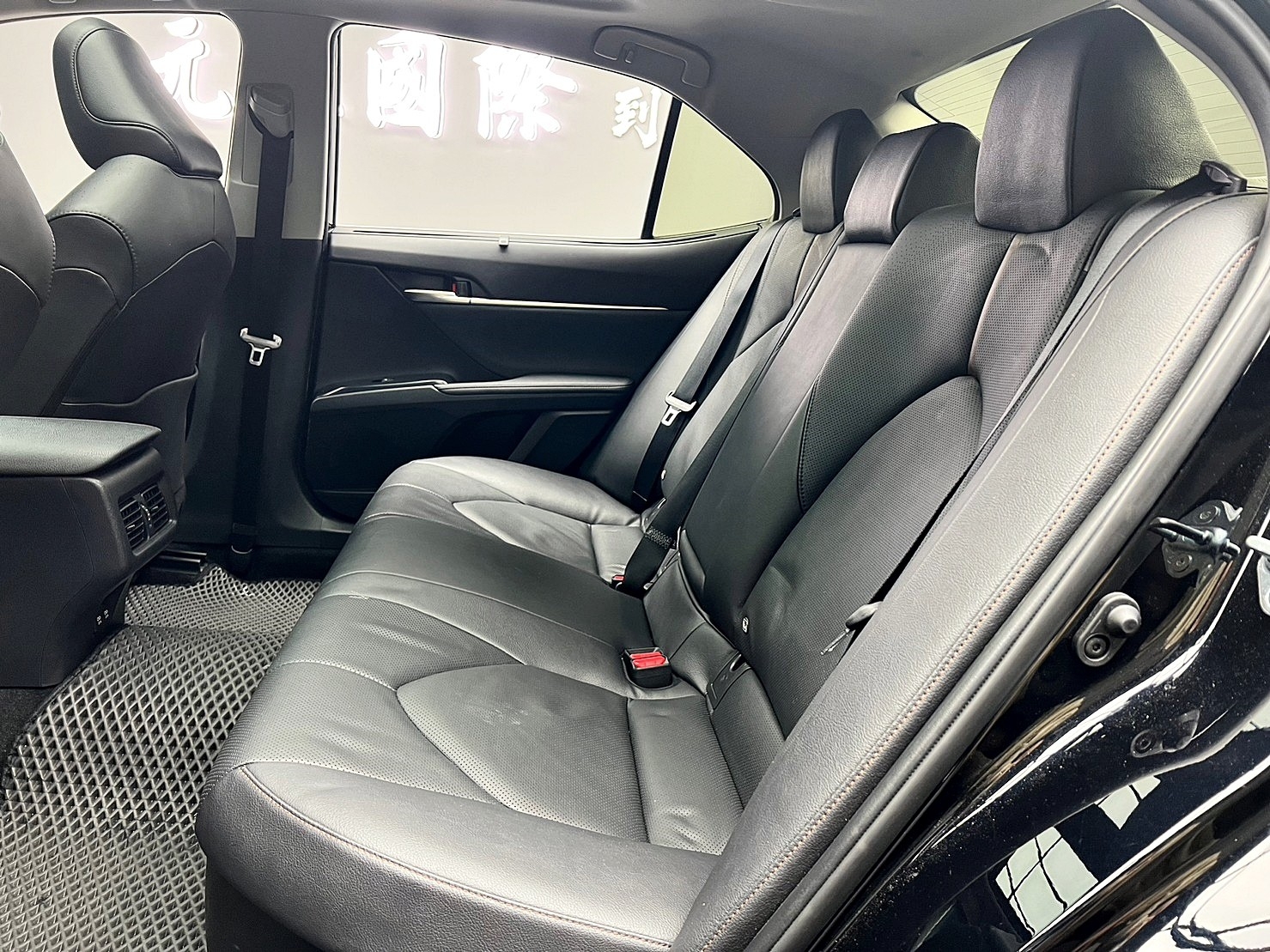  🔥2019 TOYOTA Camry Hybrid 油電 旗艦版 冠美麗 跟車/通風椅/JBL音響🔥(159)【阿龍中古車 0968-691-205】  第7張相片