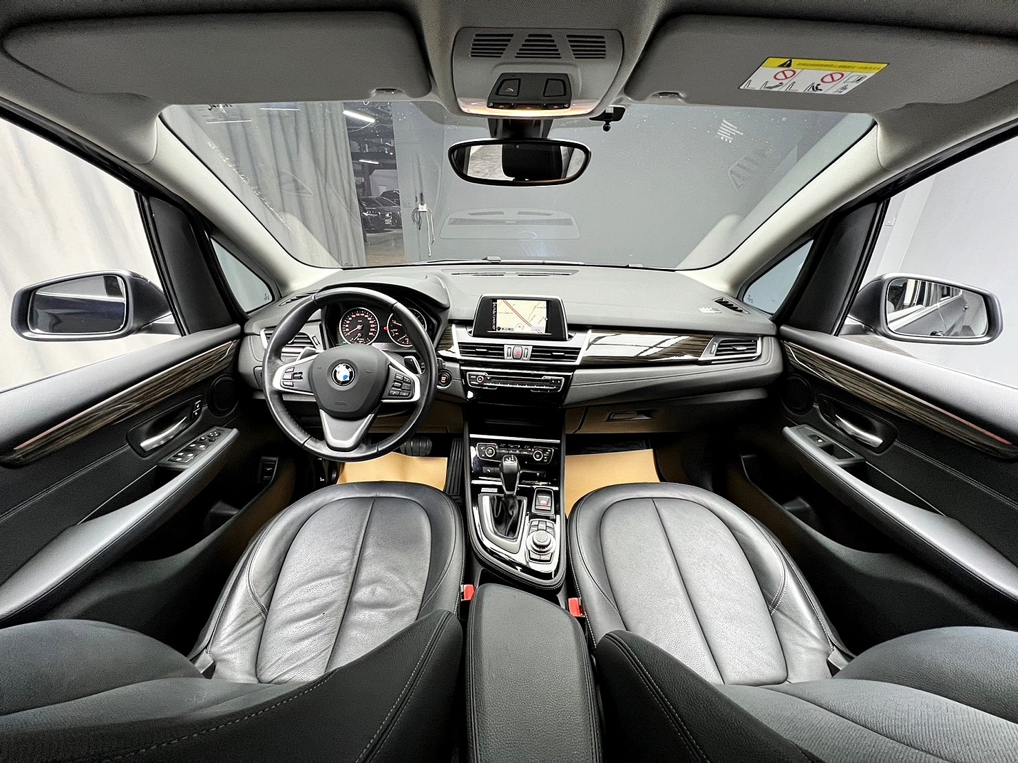 🔥2016 F46 BMW 218d Gran Tourer 七人座 /跨界休旅🔥(242)【阿龍中古車 0968-691-205】  第4張相片