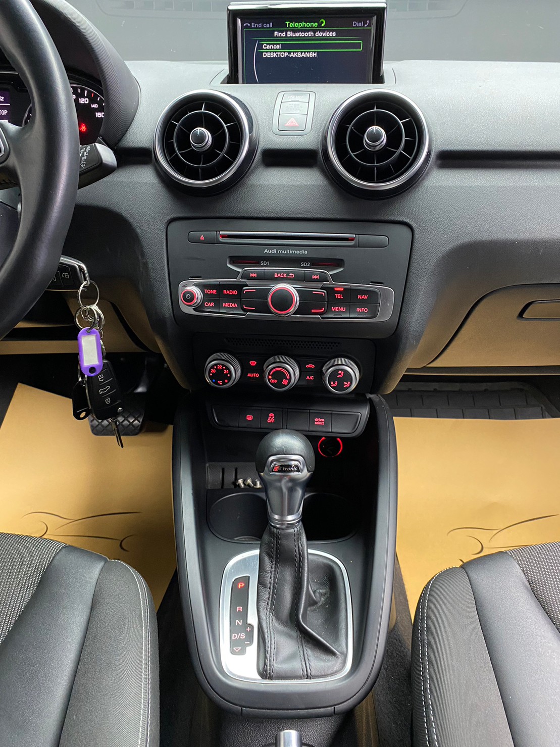 🔥2017 AUDI A1 Sportback 30TFSI 黑白雙色小掀背🔥(103)【阿龍中古車 0968-691-205】  第5張相片