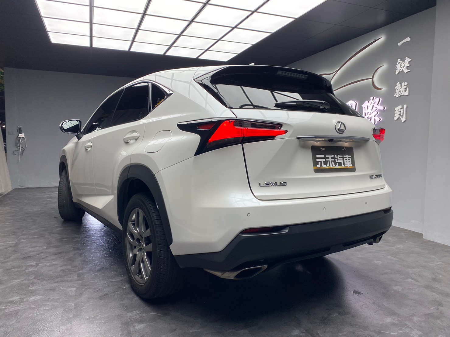 🔥2016式 LEXUS NX NX200t 雙電冷熱椅/電尾門/高妥善率🔥(148)【阿龍中古車 0968-691-205】  第9張相片