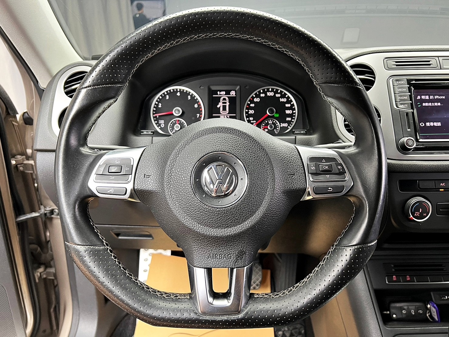 🔥2016 VW 一代小改款 帝觀 Tiguan Trend&Fun CarPlay🔥(016)【阿龍中古車 0968-691-205】  第5張相片