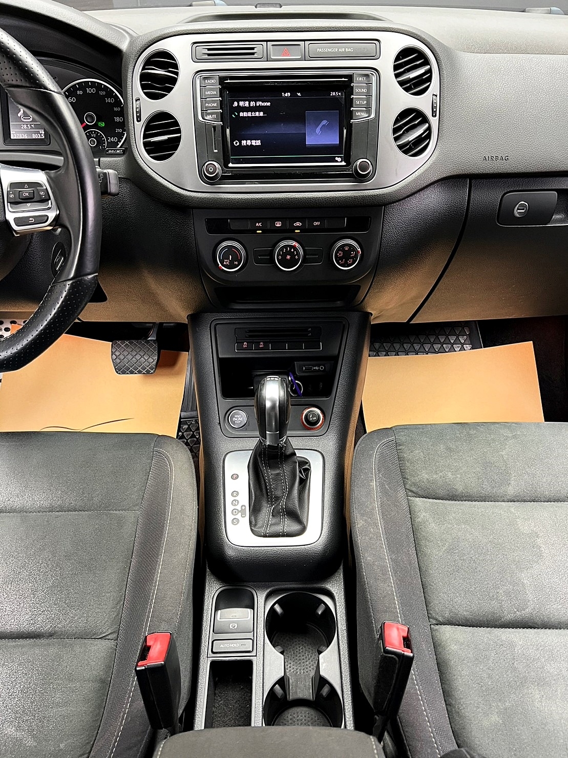 🔥2016 VW 一代小改款 帝觀 Tiguan Trend&Fun CarPlay🔥(016)【阿龍中古車 0968-691-205】  第9張相片