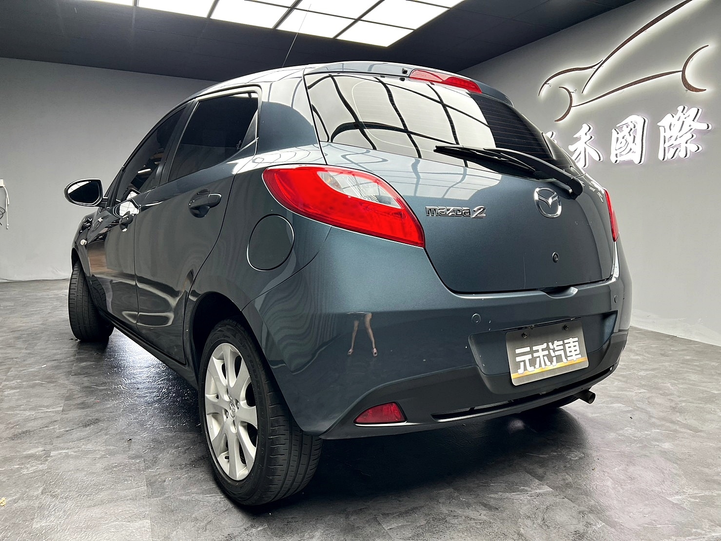 🔥2011 MAZDA 2 馬二 頂級型 掀背/好顧好養/買菜車🔥(170)【阿龍中古車 0968-691-205】  第2張相片