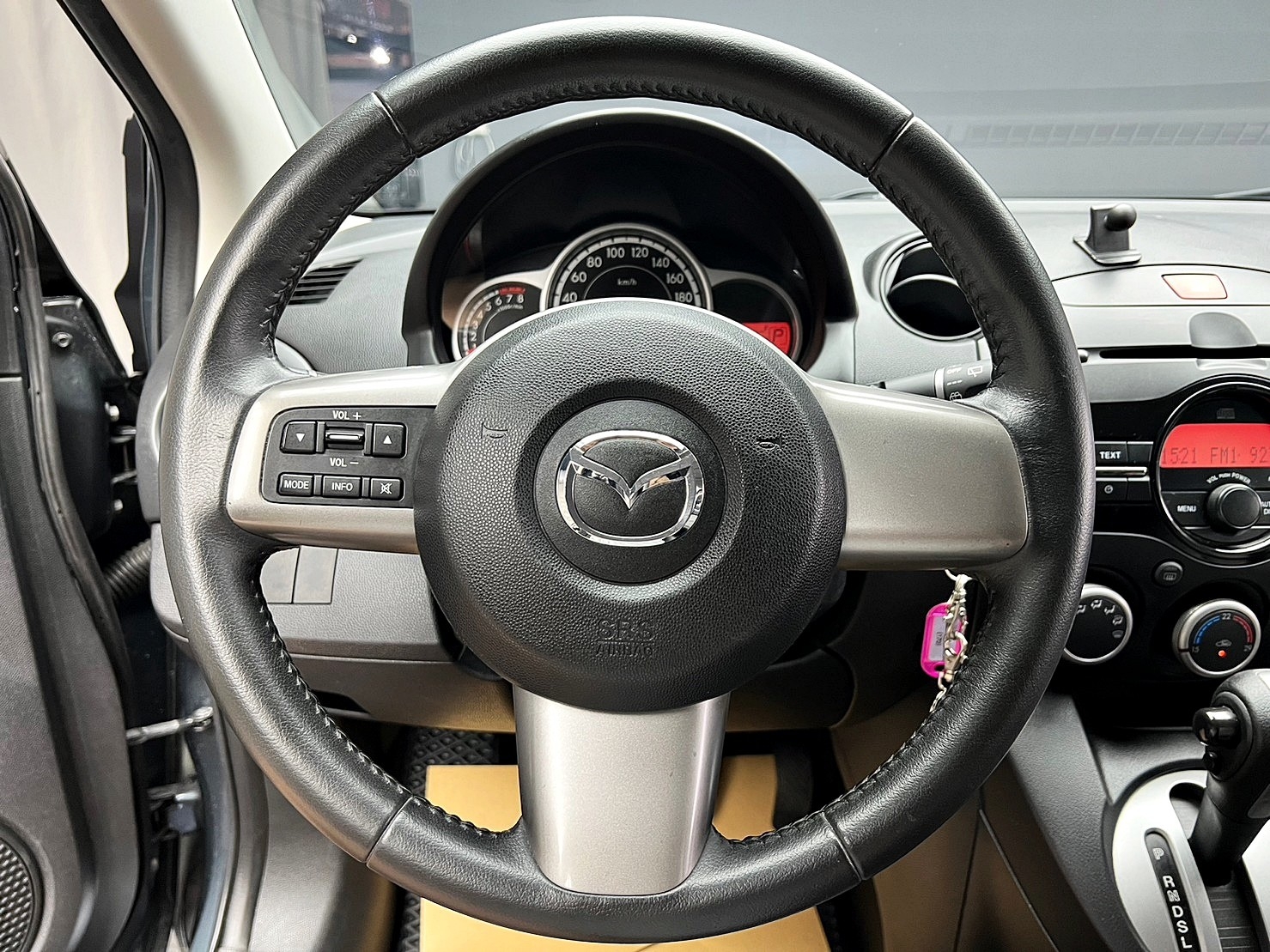 🔥2011 MAZDA 2 馬二 頂級型 掀背/好顧好養/買菜車🔥(170)【阿龍中古車 0968-691-205】  第5張相片