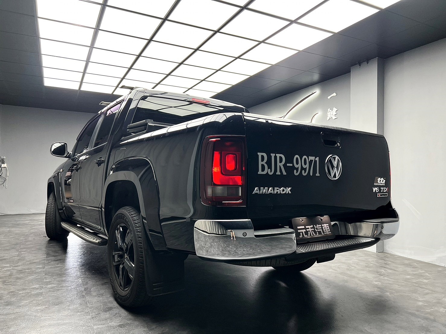 🔥2018 VW Amarok V6 Highline 柴油 四驅 皮卡 🔥(164)【阿龍中古車 0968-691-205】  第3張相片