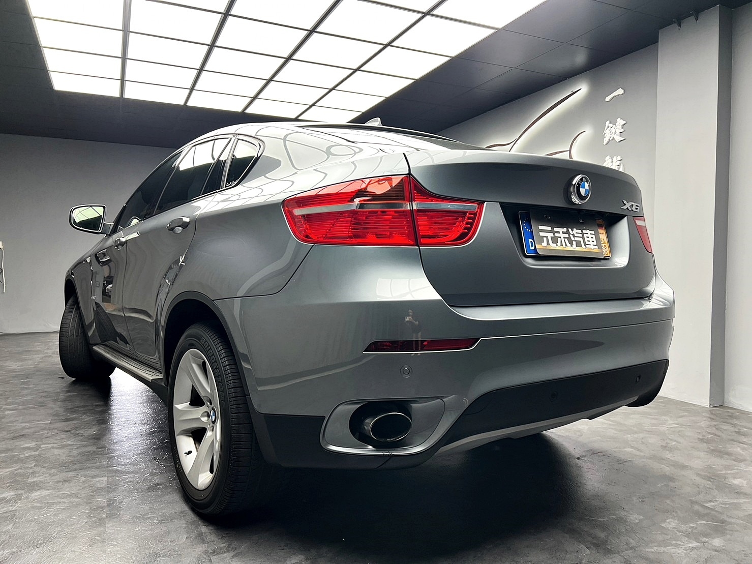🔥2009 BMW E71 X6 xDrive 35i 黑頂棚/紅內裝/電尾門/超帥車漆🔥(239)【阿龍中古車 0968-691-205】  第9張相片