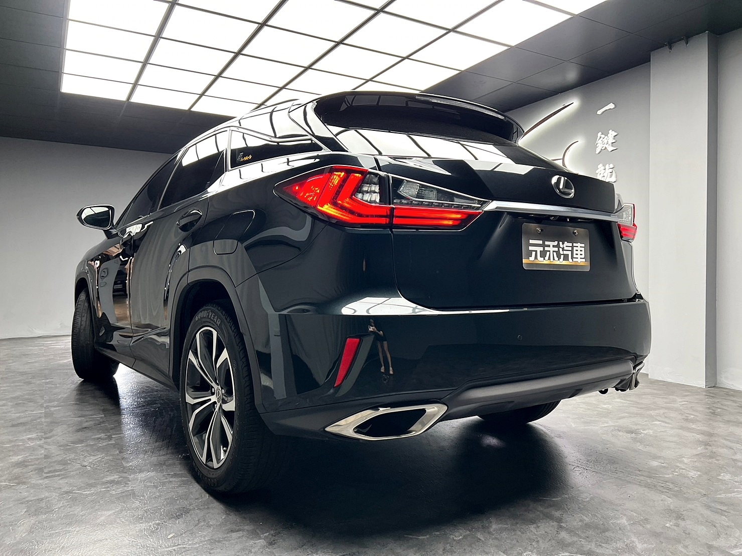 🔥2017式 LEXUS RX RX350 四驅旗艦版/環景/跟車/ML音響🔥(137)【阿龍中古車 0968-691-205】  第5張相片