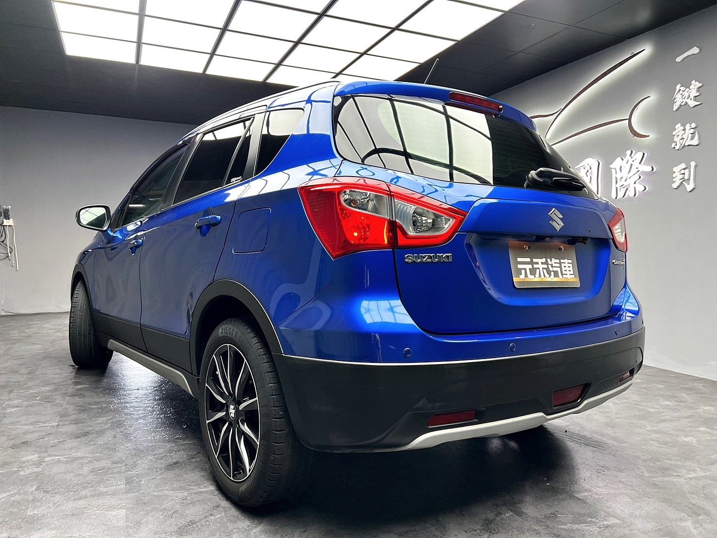 🔥2015 SUZUKI SX4 Crossover+ 省油省稅/跨界休旅 升級17吋鋁圈🔥(246)【阿龍中古車 0968-691-205】  第8張相片