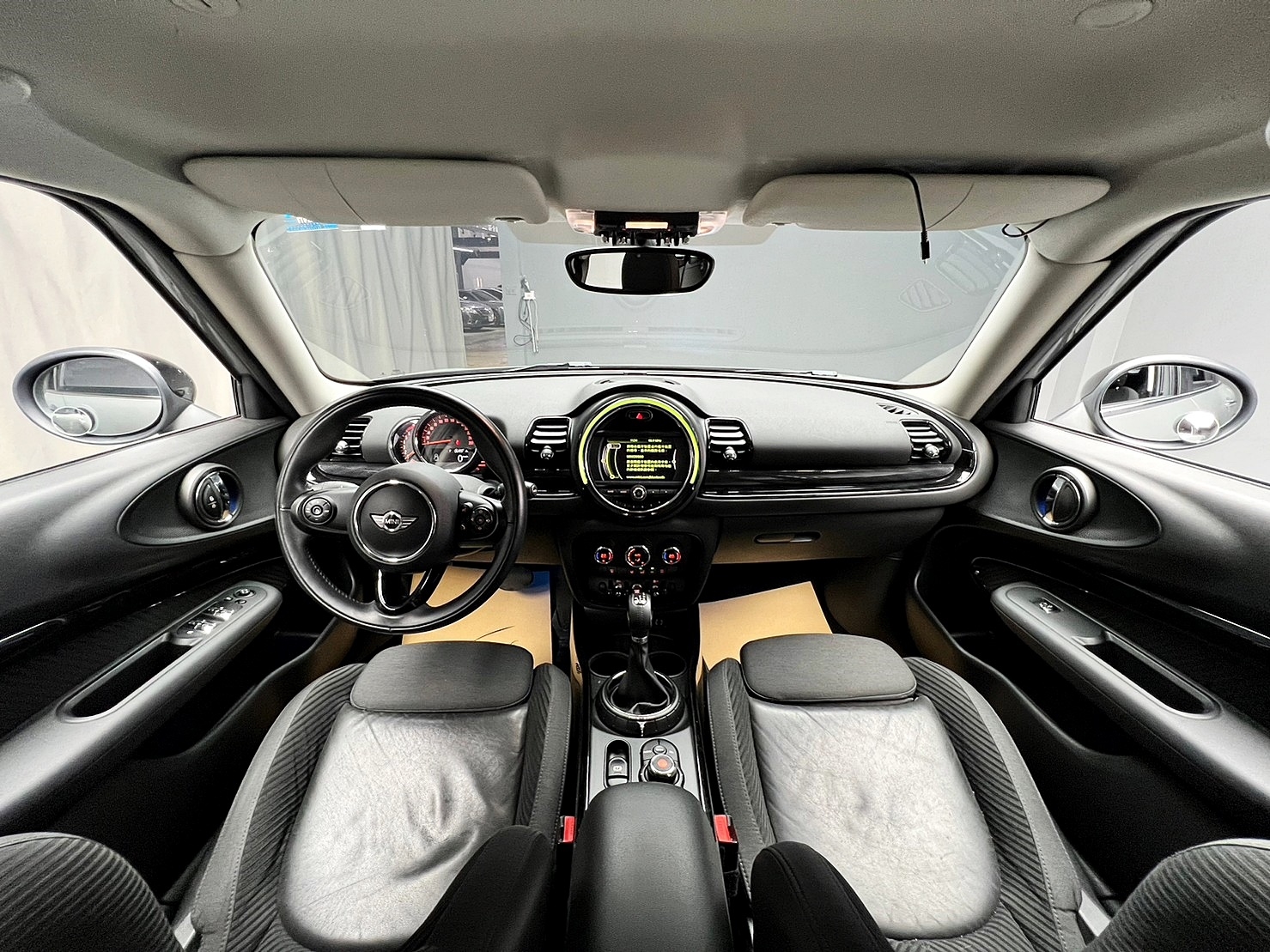 🔥2016 Mini 迷你 R55 Clubman Cooper 獨特對開尾門🔥(235)【阿龍中古車 0968-691-205】  第4張相片