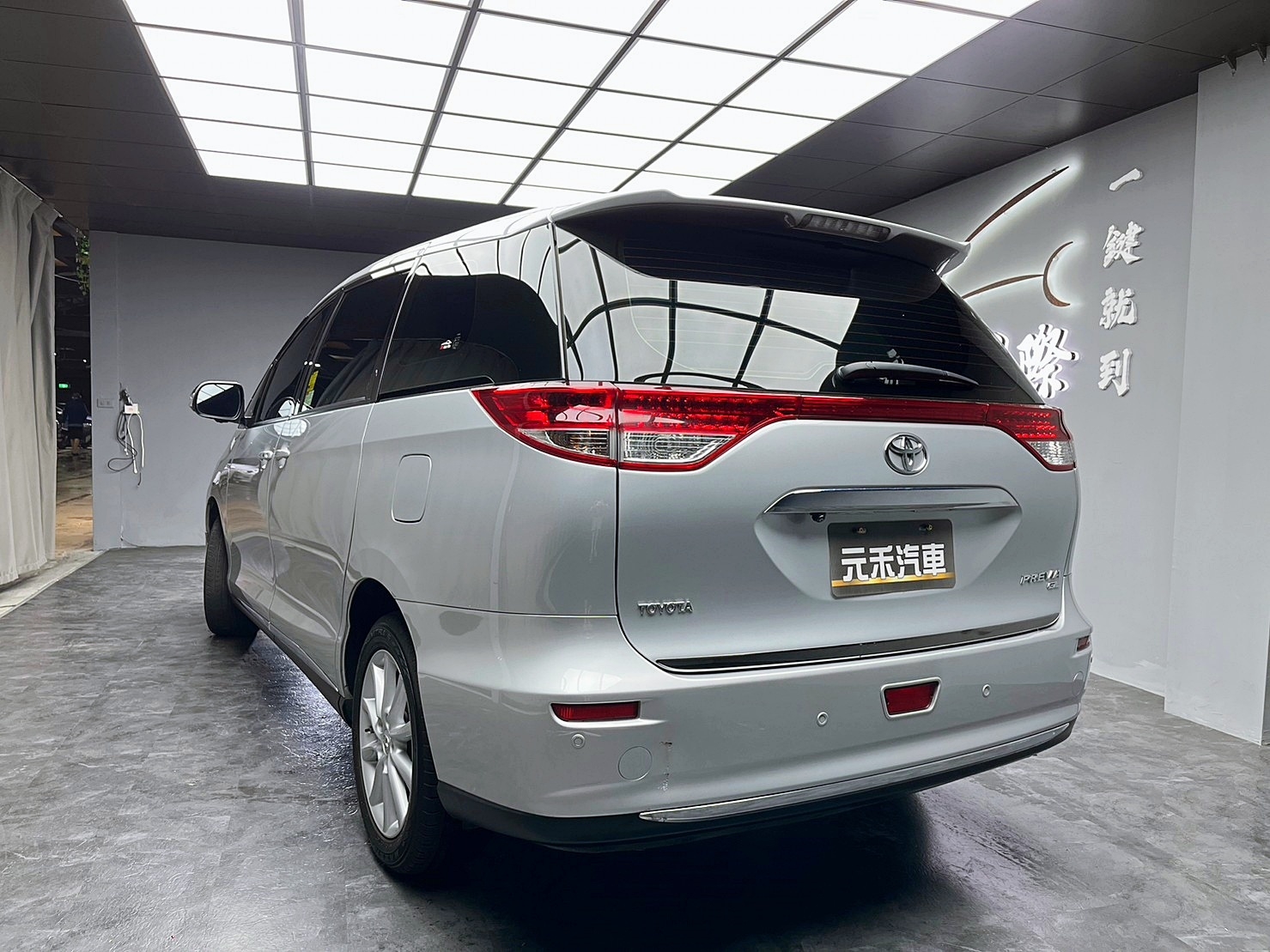 🔥2019式 TOYOTA Previa 裴利亞 七人座 全景天窗/電滑門🔥(019)【阿龍中古車 0968-691-205】  第9張相片