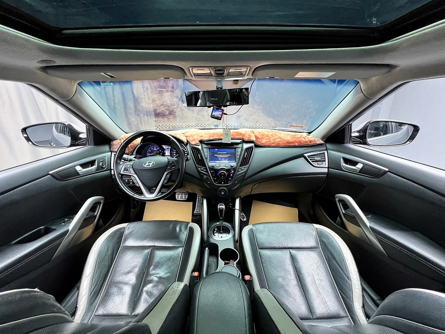 🔥2014 HYUNDAI 現代 Veloster Turbo GDi 韓系 鋼砲 掀背 全景天窗/雙電熱椅🔥(097)【阿龍中古車 0968-691-205】  第3張相片