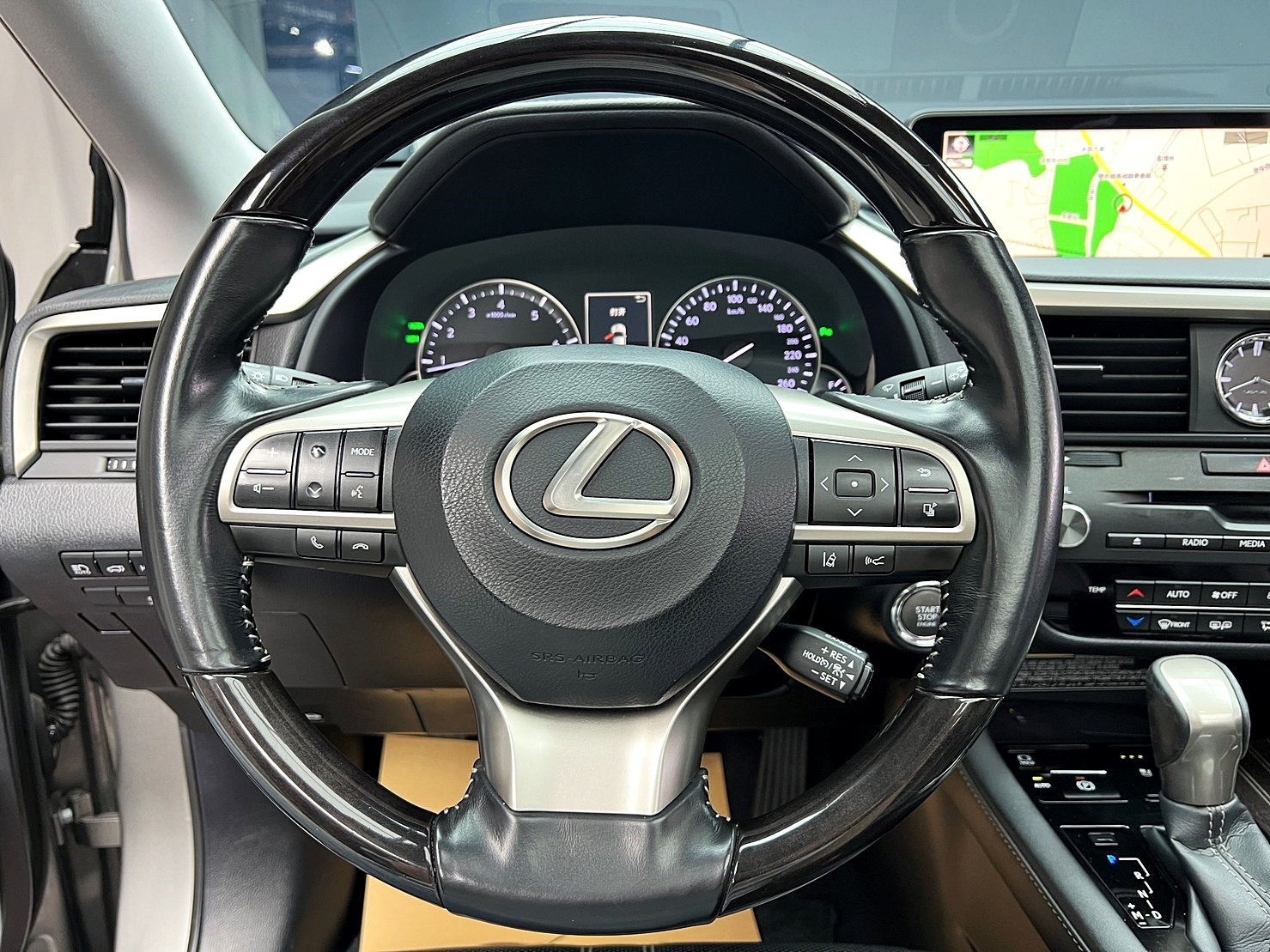 🔥2017式 LEXUS RX RX350 旗艦 大滿配 HUD抬顯 環景 跟車 盲點 ML音響 無線充電🔥(090)【阿龍中古車 0968-691-205】  第5張相片