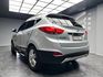🔥2011 現代 IX35 全景天窗旗艦型 跑少又便宜/國產SUV 代步車 🔥(077)【阿龍中古車 0968-691-205】  第2張縮圖
