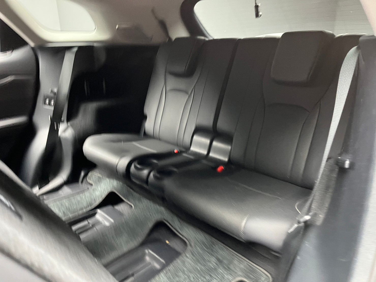 🔥2018 LEXUS RX450hL 七人座 稀有長軸旗艦版/大滿配🔥(014)【阿龍中古車 0968-691-205】  第8張相片