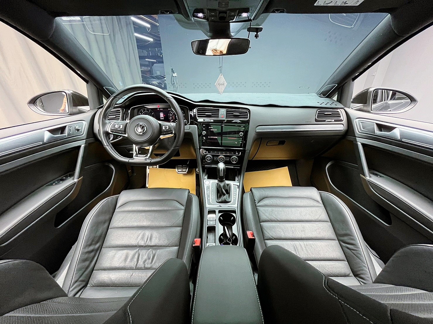 🔥2020 VW Golf Variant 280 TSI R-Line 省油稅 旅行車 DY音響 升級18吋鋁圈 新車保固 🔥(237)【阿龍中古車 0968-691-205】  第5張相片