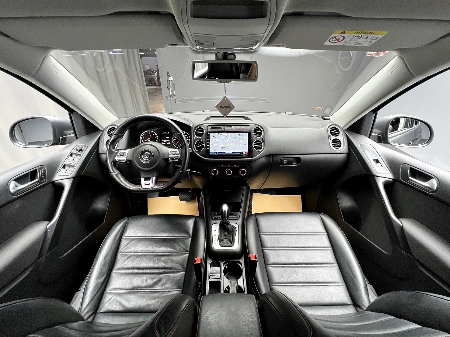 🔥2015式 VW 帝觀 Tiguan Trend&Fun 升級安卓機 + R-Line方向盤 🔥(239)【阿龍中古車 0968-691-205】  第3張相片