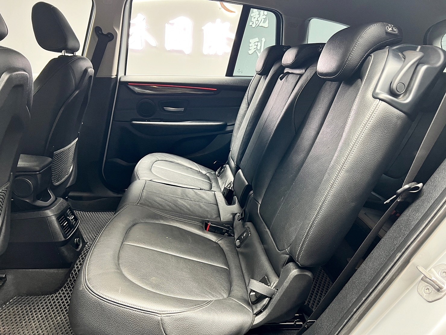 🔥2015 F46 BMW 218d Gran Tourer 柴油 七人座 省油實惠 218dGT 🔥(242)【阿龍中古車 0968-691-205】  第2張相片