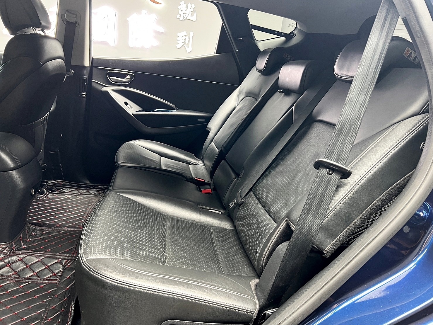 🔥2017 現代 山土匪 SantaFe 5+2 柴油 七人座 國產實惠休旅🔥(160)【阿龍中古車 0968-691-205】  第3張相片