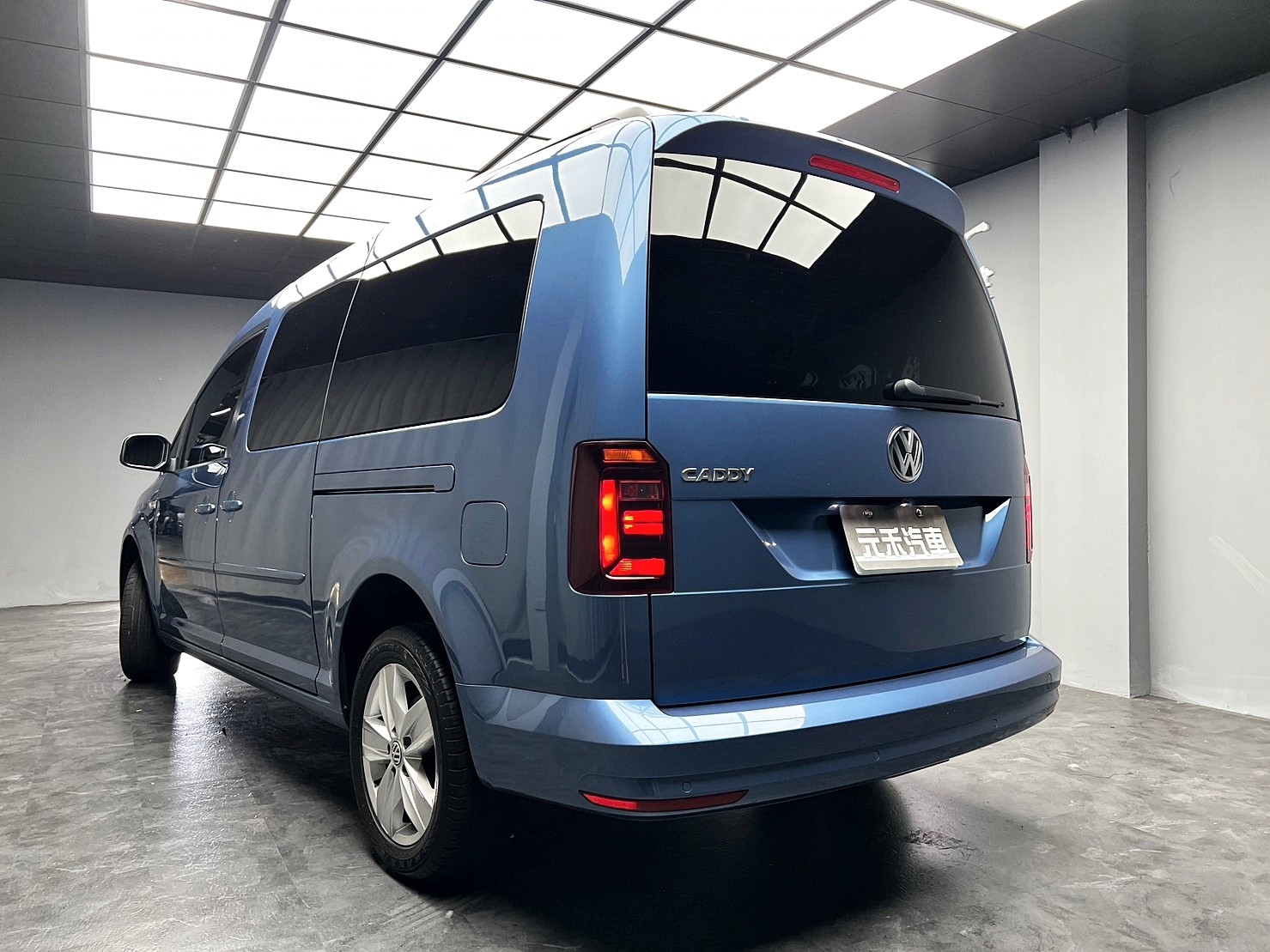 🔥2020 VW Caddy Maxi 汽油 七人座 ACC跟車/CarPlay🔥(031)【阿龍中古車 0968-691-205】  第9張相片