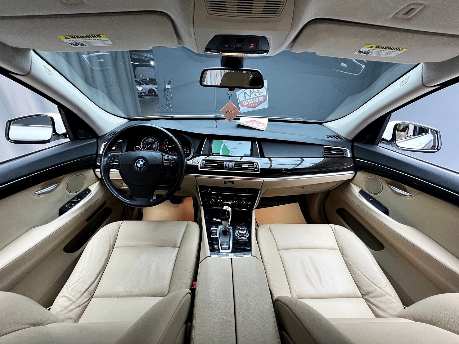🔥2010 F07 BMW 535i GT 米色內室/電動遮陽簾🔥(233)【阿龍中古車 0968-691-205】  第3張相片