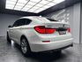 🔥2010 F07 BMW 535i GT 米色內室/電動遮陽簾🔥(233)【阿龍中古車 0968-691-205】  第9張縮圖