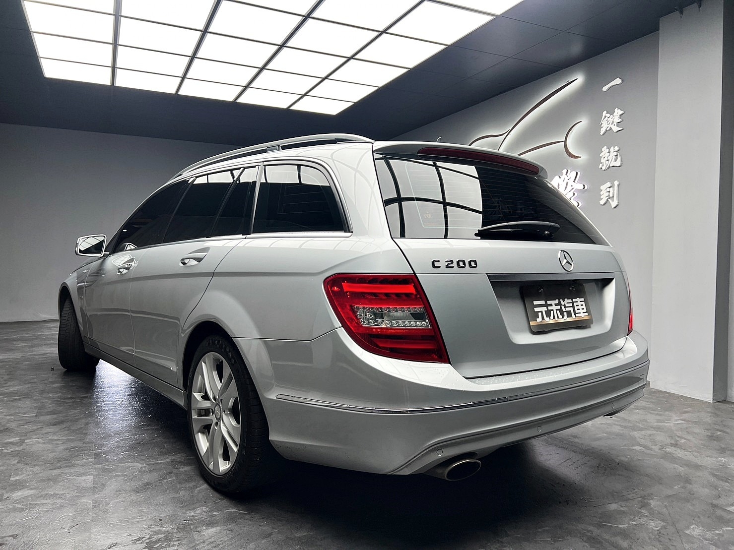 🔥2012 S204 BENZ C200 Estate BlueEFFICIENCY Avantgarde 五門 旅行車 🔥(176)【阿龍中古車 0968-691-205】  第9張相片