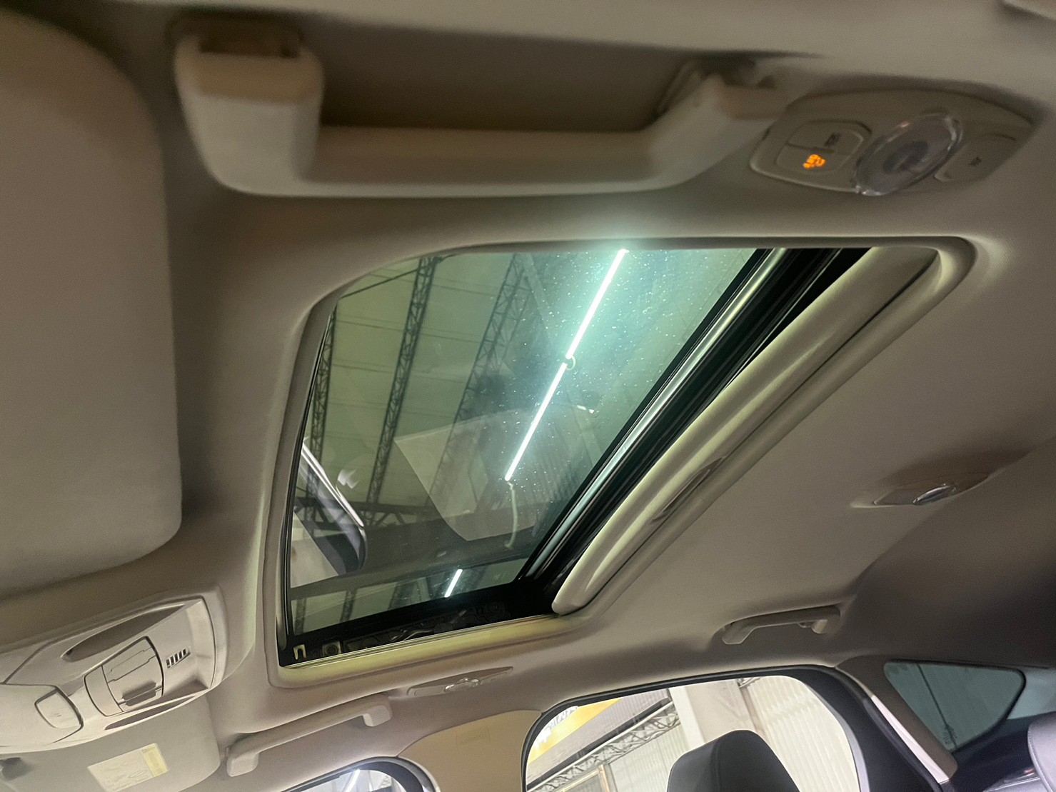 🔥2019式 Ford Focus 5D EcoBoost 180頂級運動型 升級電尾門  閥門排氣管 自動停車 國產掀背 🔥(049)【阿龍中古車 0968-691-205】  第2張相片