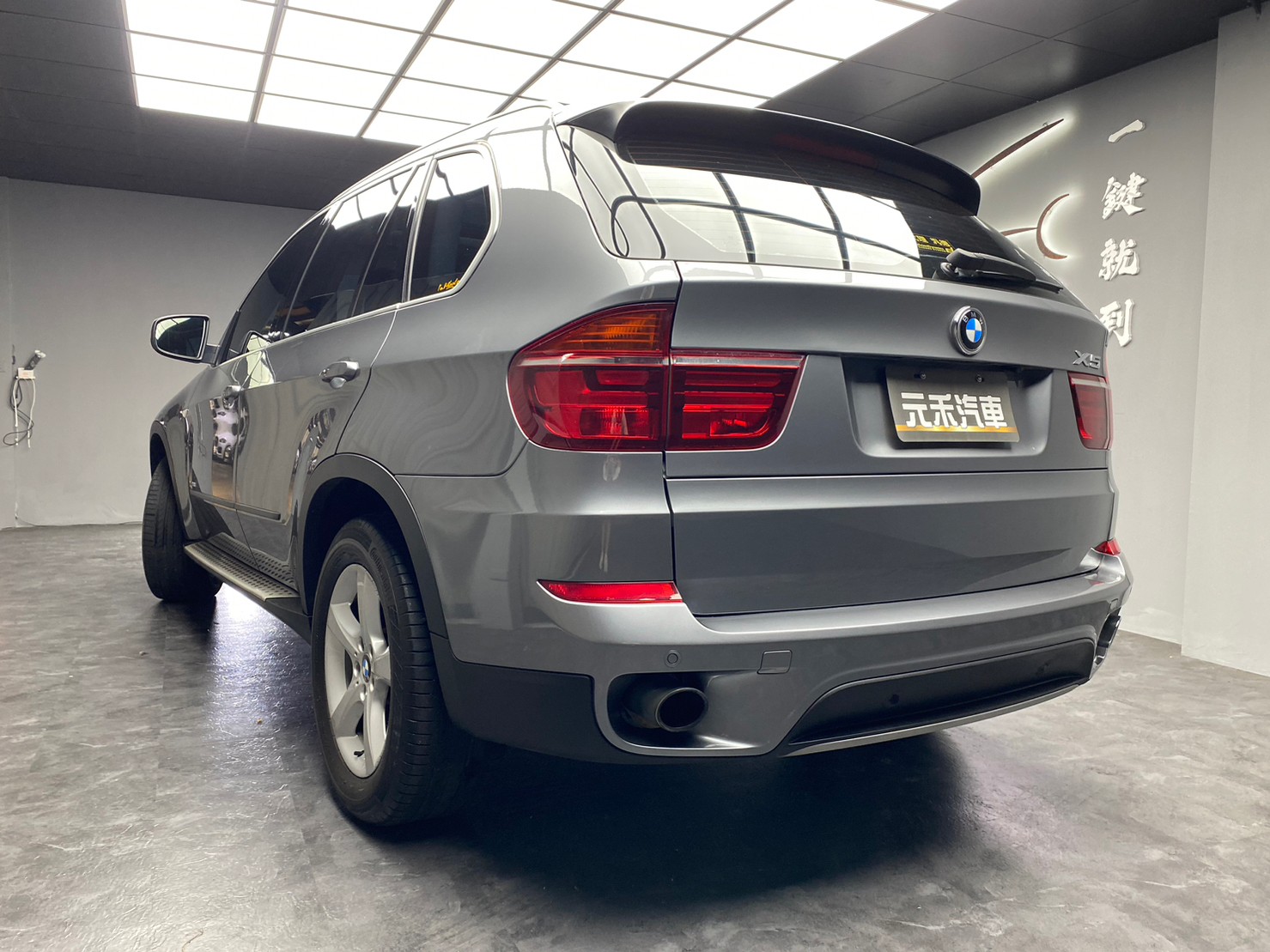 🔥2012式 E70 BMW X5 xDrive35i 全景天窗/電尾門🔥(227)【阿龍中古車 0968-691-205】  第9張相片