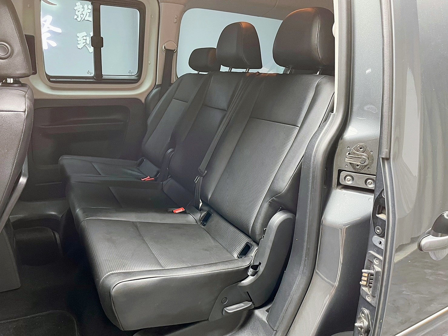 🔥2017式 VW Caddy Maxi 四代改款 七人座 廂型休旅🔥(241)【阿龍中古車 0968-691-205】  第2張相片