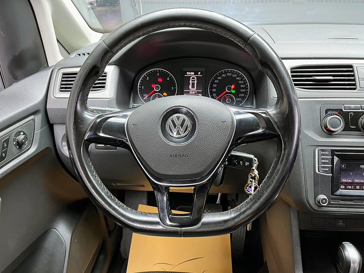 🔥2017式 VW Caddy Maxi 四代改款 七人座 廂型休旅🔥(241)【阿龍中古車 0968-691-205】  第5張相片