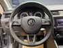 🔥2017 Skoda Octavia (NEW) 豪華版 超省油實惠房車🔥(256)【阿龍中古車 0968-691-205】  第5張縮圖