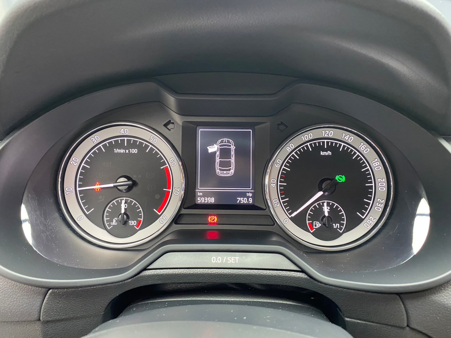 🔥2017 Skoda Octavia (NEW) 豪華版 超省油實惠房車🔥(256)【阿龍中古車 0968-691-205】  第6張相片