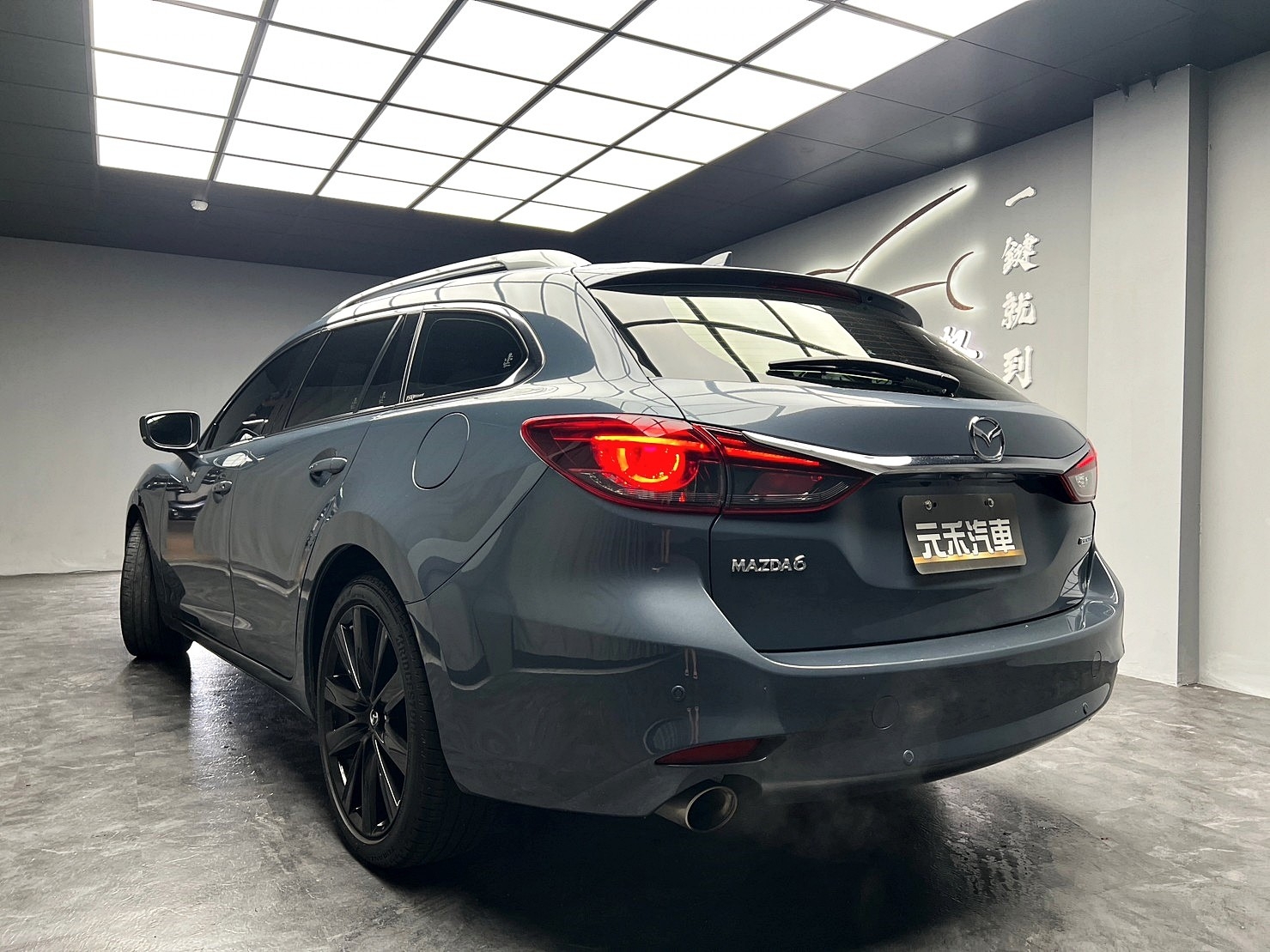 🔥2021 Mazda 6 Wagon 馬六 ACC跟車 環景 HUD抬顯 BOSE 雙前通風椅 酒紅內室 新車保固 🔥(134)【阿龍中古車 0968-691-205】  第2張相片