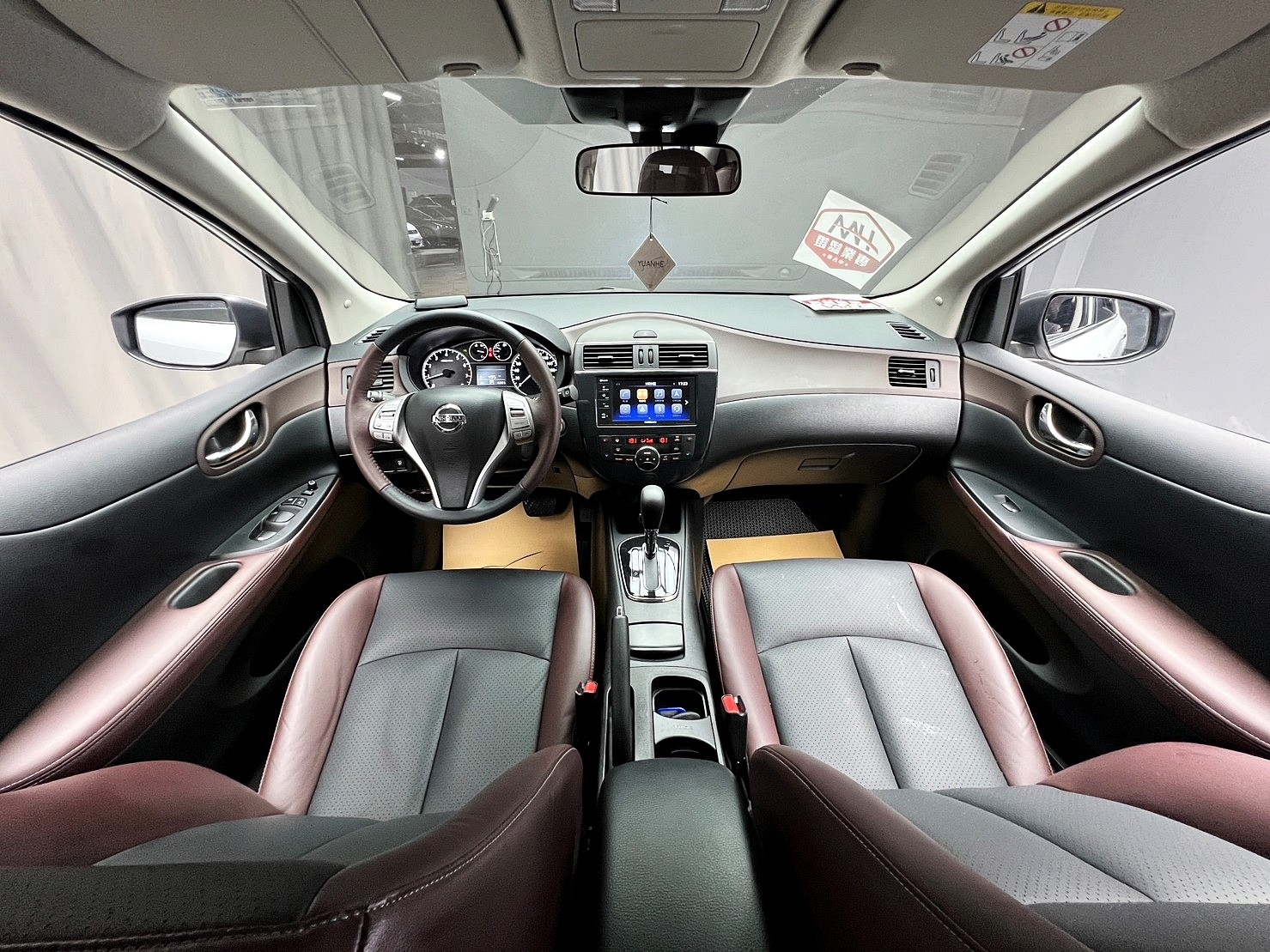 🔥2023式 NISSAN Tiida 5D J版 神級小車 環景 抬顯 盲點 🔥(011)【阿龍中古車 0968-691-205】  第3張相片