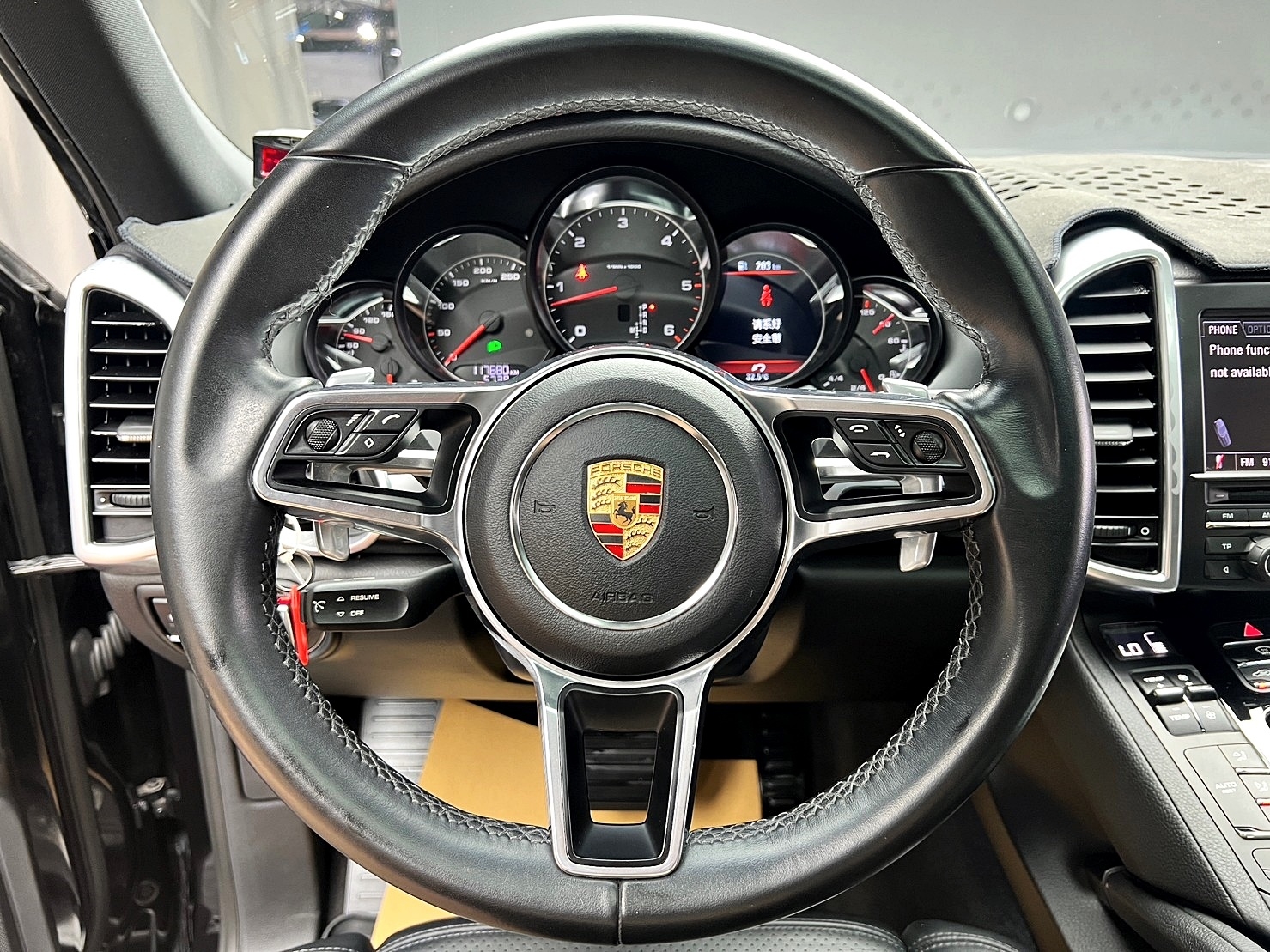 🔥2015式 二代小改 保時捷 凱燕 Porsche Cayenne Diesel 選配天窗/電子懸吊/14向記憶座椅🔥(107)【阿龍中古車 0968-691-205】【父親節特惠好禮雙重奏✔️饗食天堂餐券4張+✔️開運888紅包】  第5張相片