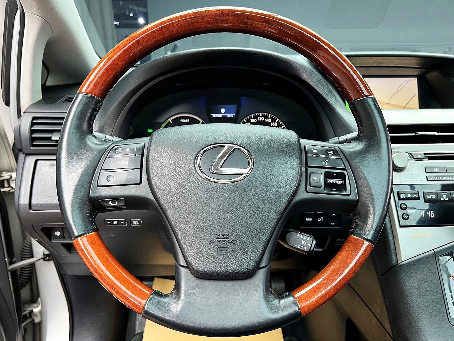 🔥2011式 Lexus RX450h 四驅 全景天窗 HUD抬顯 雙前通風椅 🔥(256)【阿龍中古車 0968-691-205】【父親節特惠好禮雙重奏✔️饗食天堂餐券4張+✔️開運888紅包】  第5張相片