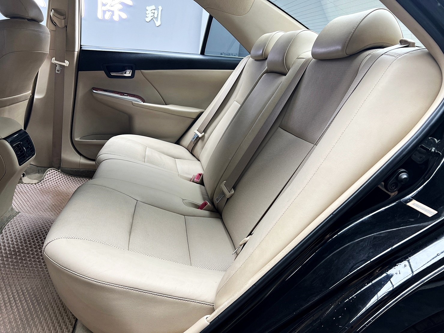 🔥2013 Toyota Camry E版 冠美麗 HUD抬顯 超值實用 代步車 🔥(096)【阿龍中古車 0968-691-205】【父親節特惠好禮雙重奏✔️饗食天堂餐券4張+✔️開運888紅包】  第3張相片