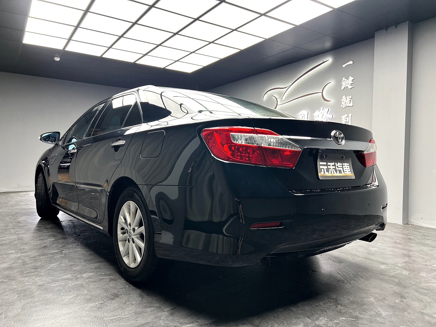 🔥2013 Toyota Camry E版 冠美麗 HUD抬顯 超值實用 代步車 🔥(096)【阿龍中古車 0968-691-205】【父親節特惠好禮雙重奏✔️饗食天堂餐券4張+✔️開運888紅包】  第6張相片