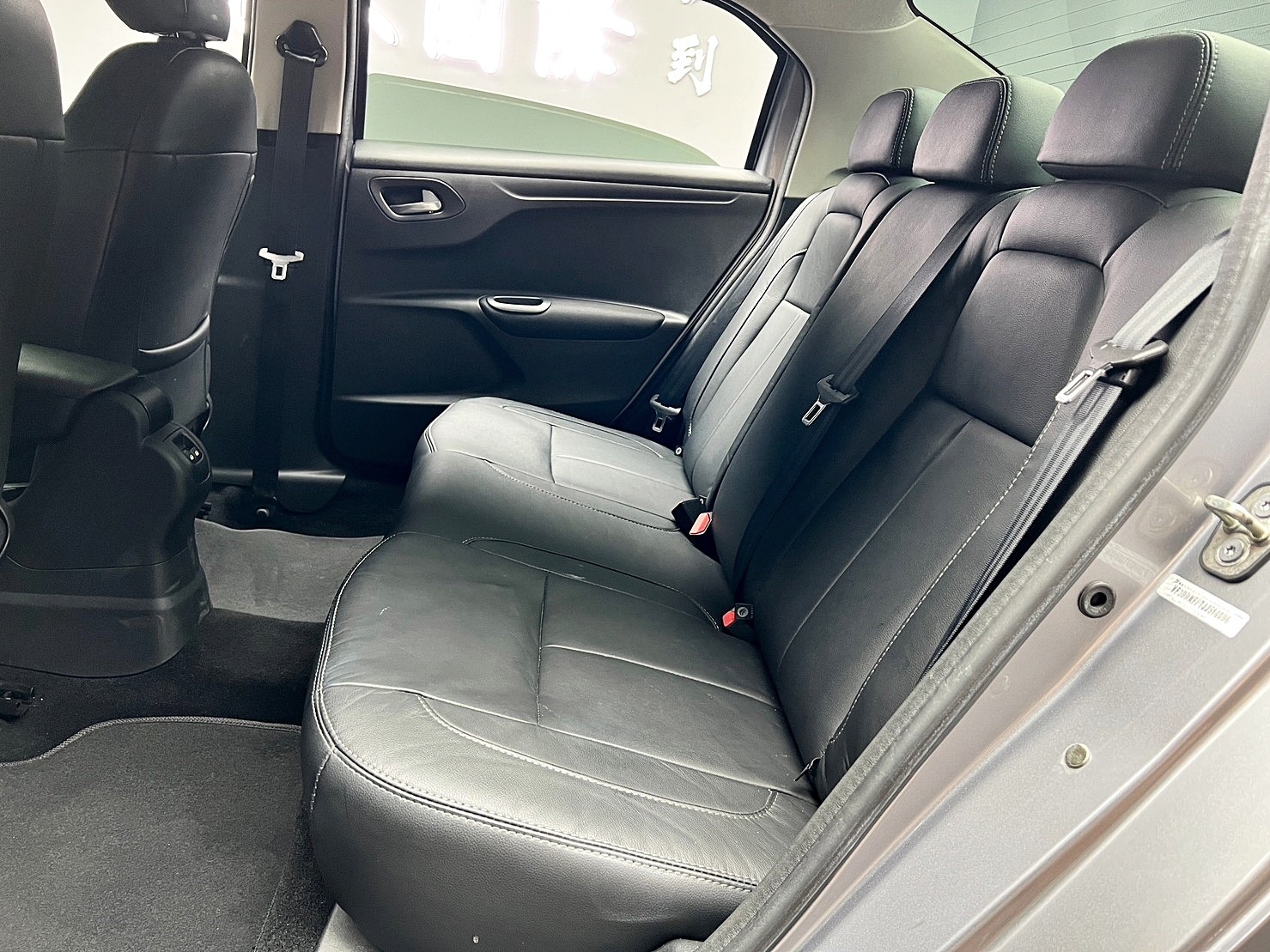 🔥2018式小改 寶獅 Peugeot 301 簡約時尚 代步車🔥(257)【阿龍中古車 0968-691-205】【父親節特惠好禮雙重奏✔️饗食天堂餐券4張+✔️開運888紅包】  第3張相片