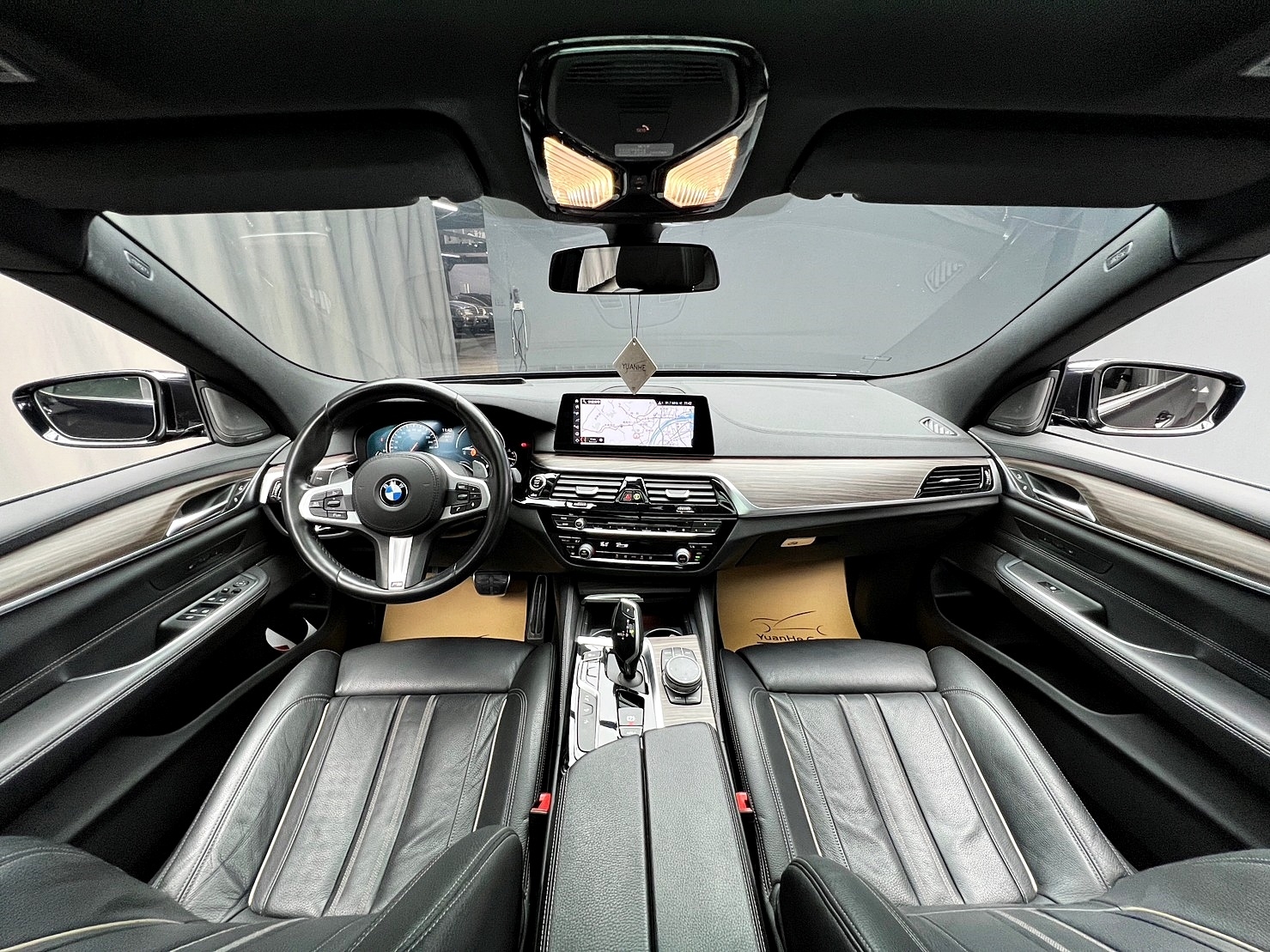 🔥2018式 BMW G32 630i GT M 5AS 電尾翼 HK音響 🔥(037)【阿龍中古車 0968-691-205】【父親節特惠好禮雙重奏✔️饗食天堂餐券4張+✔️開運888紅包】  第4張相片