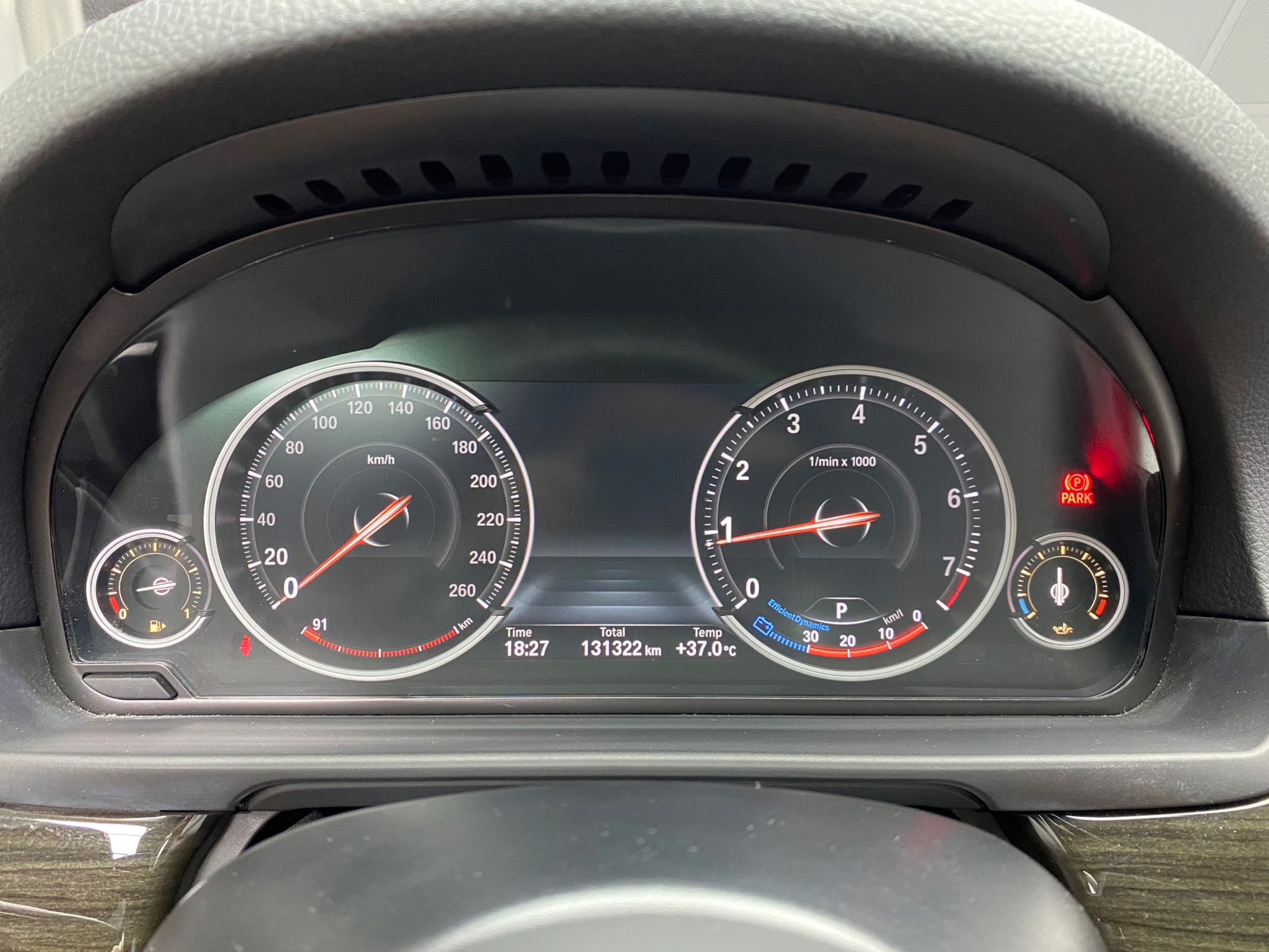 🔥2017式 F10 BMW 520i M版方向盤 雙電動椅 電尾門 🔥(137)【阿龍中古車 0968-691-205】★父親節特惠好禮雙重奏✔️饗食天堂餐券4張+✔️開運888紅  第5張相片