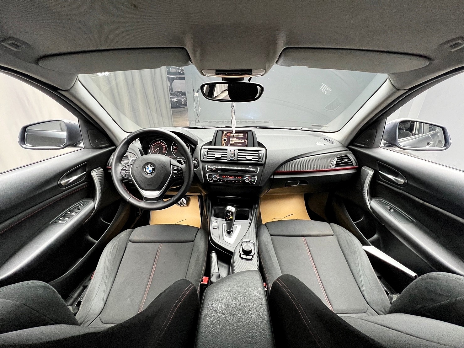 🔥2013 F20 BMW 116i Sport Line 升級M版外觀套件/HK音響🔥(107)【阿龍中古車 0968-691-205】★父親節特惠好禮雙重奏✔️饗食天堂餐券4張+✔️開運888紅  第9張相片
