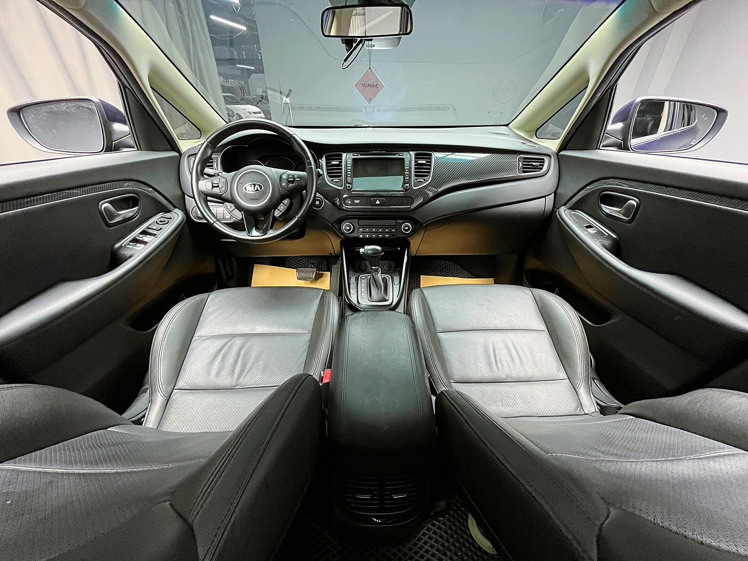 🔥2018 KIA 起亞 Carens 柴油 旗艦版 實惠國產休旅 🔥(225)【阿龍中古車 0968-691-205】★父親節特惠好禮雙重奏✔️饗食天堂餐券4張+✔️開運888紅包★  第4張相片