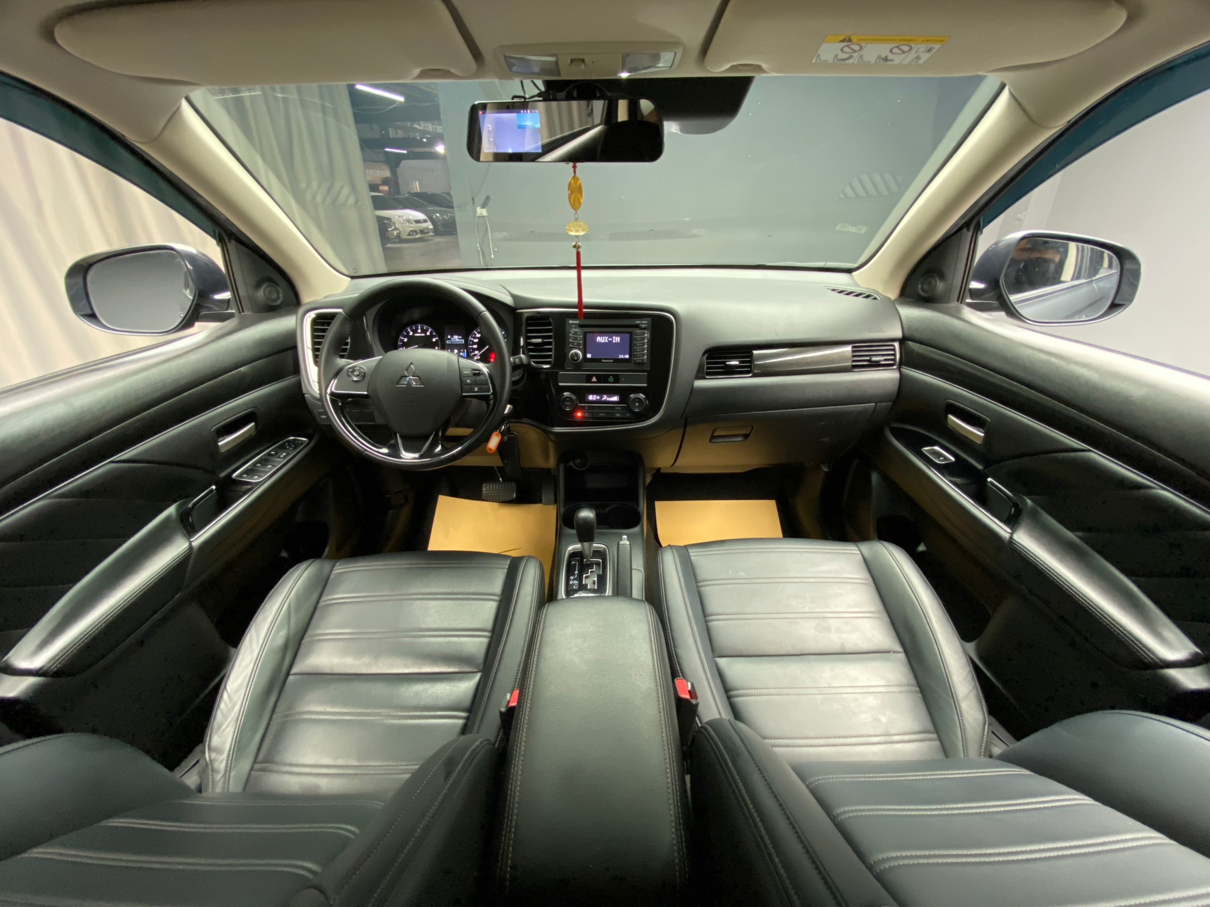 🔥2020 Outlander 奧蘭德 ACC跟車 安全型 七人座 🔥(174)【阿龍中古車 0968-691-205】★父親節特惠好禮雙重奏✔️饗食天堂餐券4張+✔️開運888紅包★  第4張相片