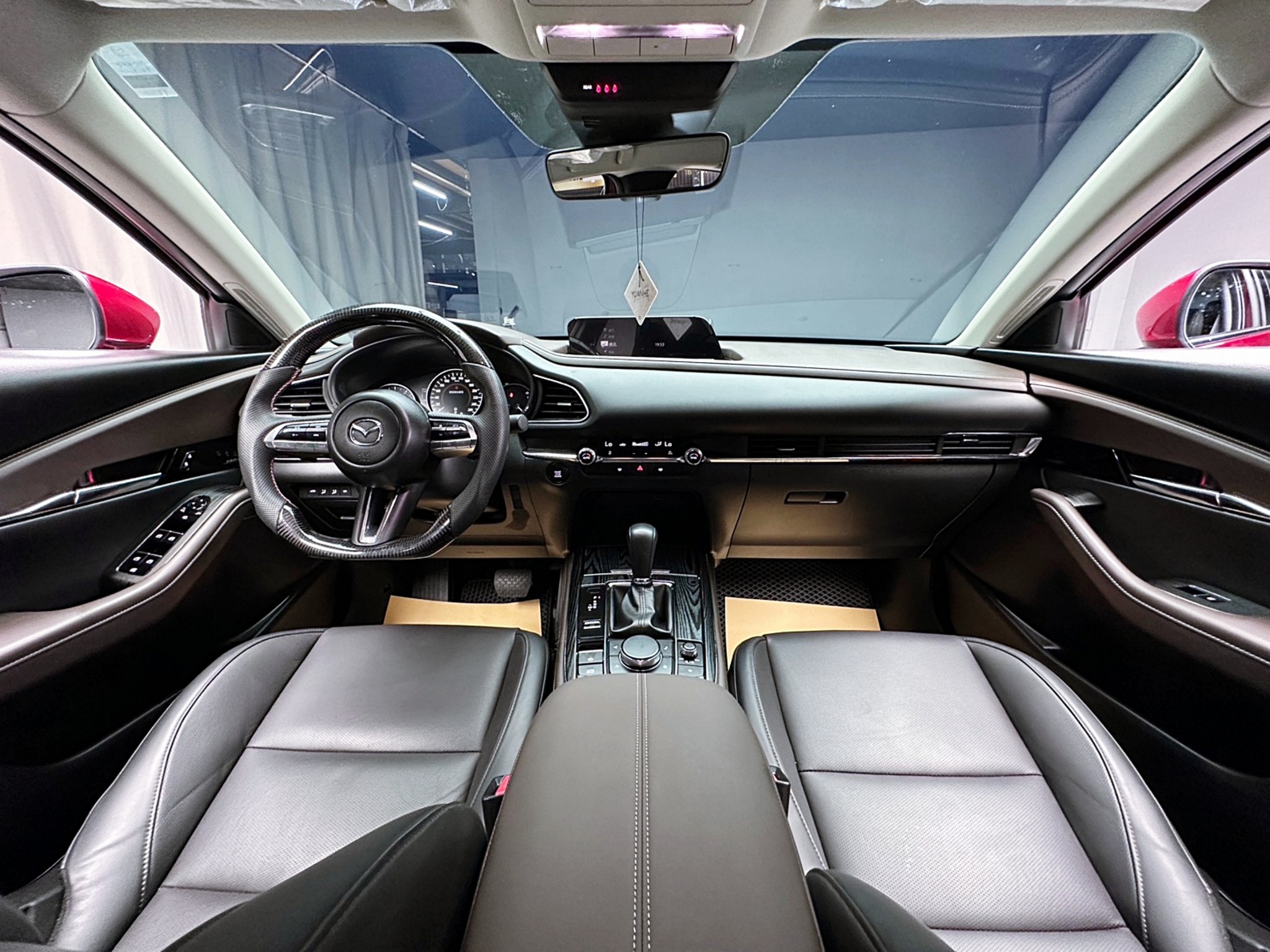🔥2021 CX30 型動旗艦進化版 魂動 紅 ACC跟車 Bose音響 空力套件 環景 電尾門 新車保固 🔥(255)【阿龍中古車 0968-691-205】★父親節特惠好禮雙重奏✔️饗食天堂餐券4張+✔️開運888紅包★  第3張相片